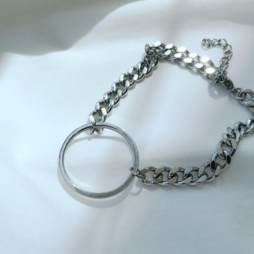 O ring chain bracelet